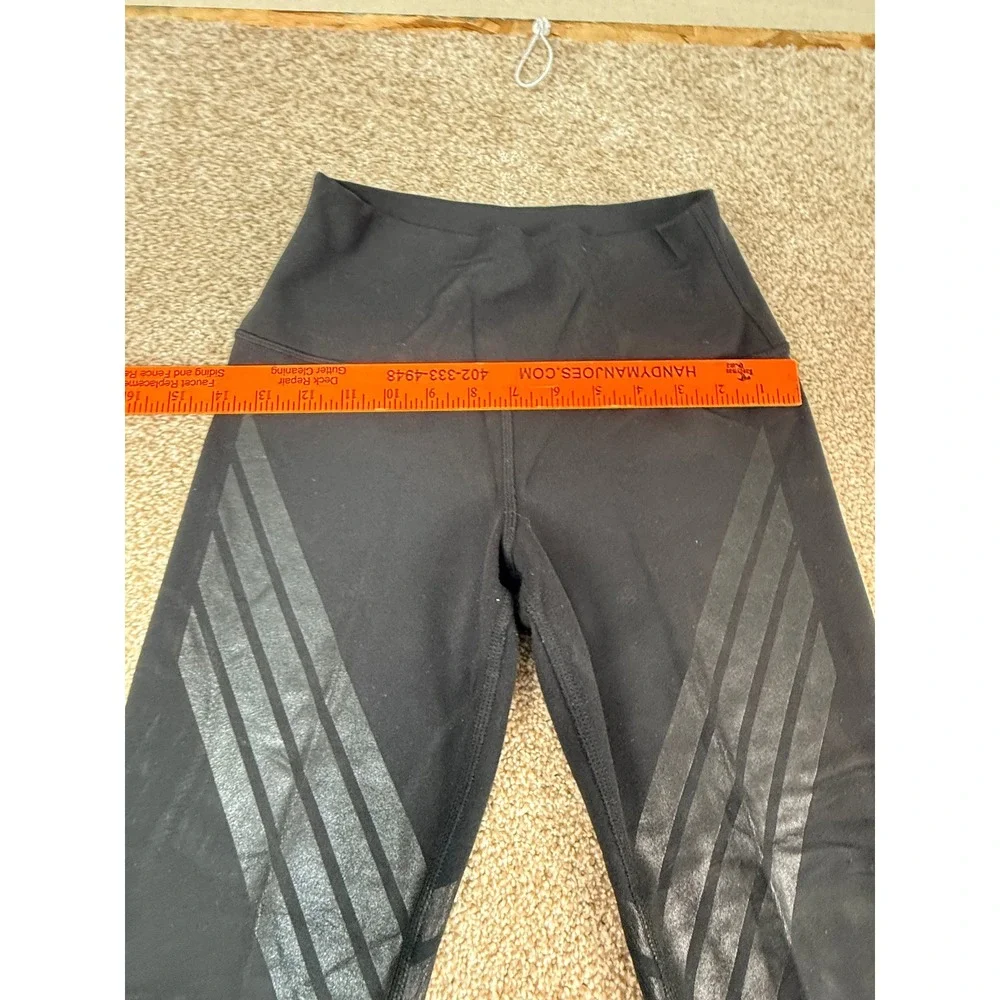 Alo Yoga Womens High Waist Black Chevron Stripe Glossy Leggings Small S Gym Yoga